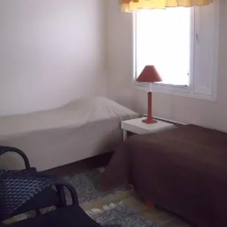 Kylaesepaen Maja 度假居 *