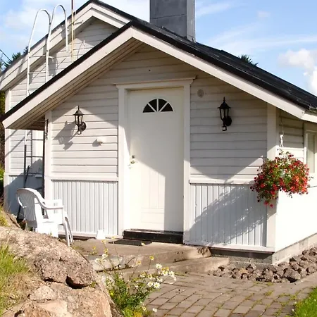 度假居 Kylaesepaen Maja *