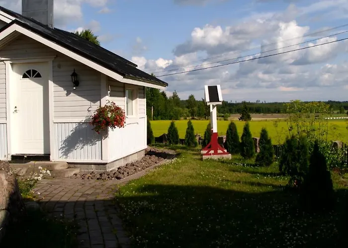 Ferienhaus Kylaesepaen Maja *